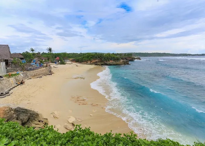 ホリデーパーク Taman Sari Lembongan レンボンガン島