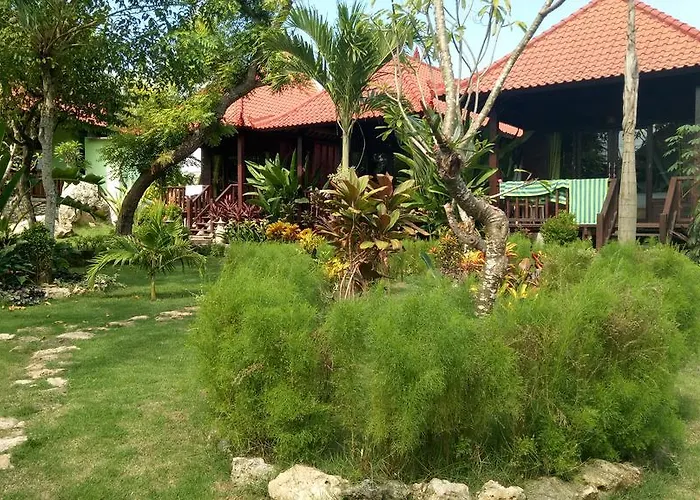 Taman Sari Lembongan 3* レンボンガン島