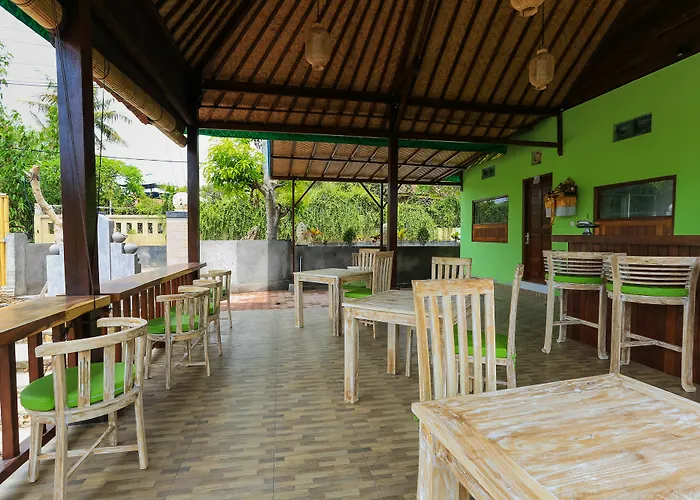 Taman Sari Lembongan 3* レンボンガン島