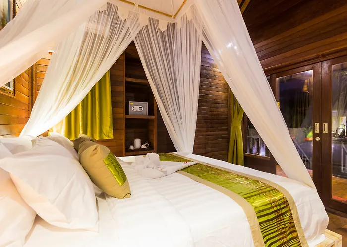 Taman Sari Lembongan 3* レンボンガン島